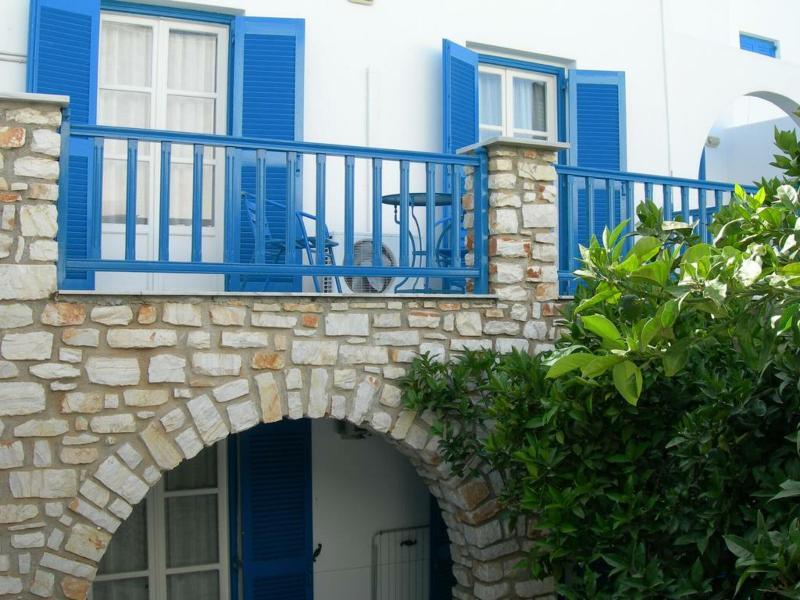 Aegeon Pension Parikia (Paros) Exterior photo
