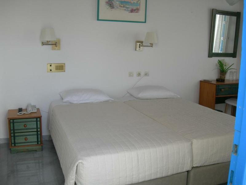 Aegeon Pension Parikia (Paros) Exterior photo