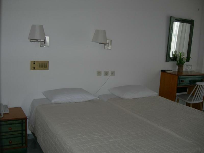 Aegeon Pension Parikia (Paros) Exterior photo